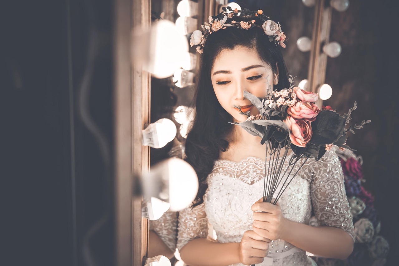 黑茶棕發(fā)色，時尚魅力的獨特詮釋